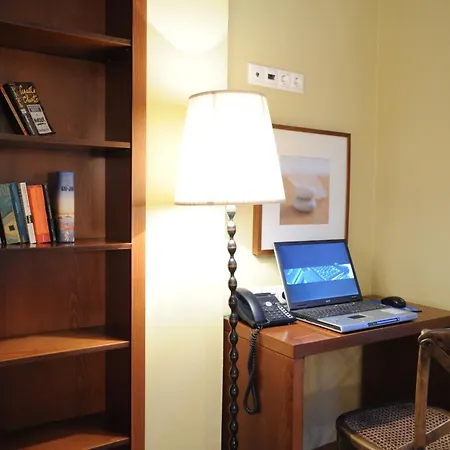 Boutique Kentrikon & Отель 3*