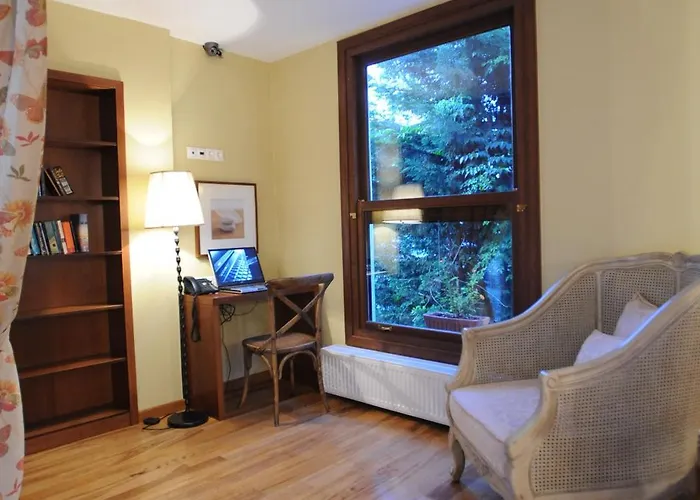 Ξενοδοχείο Boutique Kentrikon & 3*