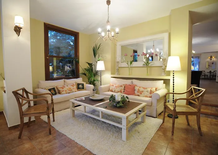 Boutique Kentrikon & Ξενοδοχείο 3*