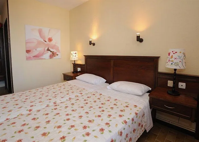 Boutique Kentrikon & Ξενοδοχείο Άγιος Ιωάννης