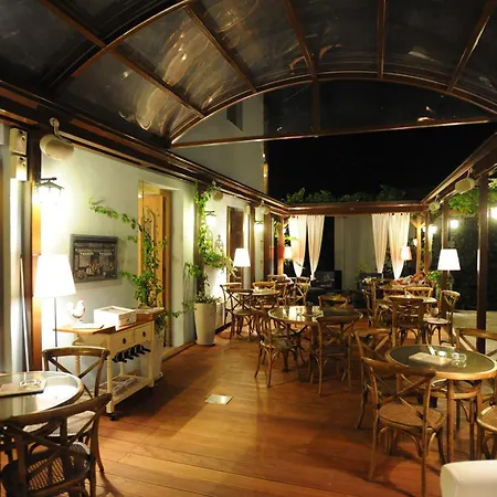 Boutique Kentrikon & Hotel